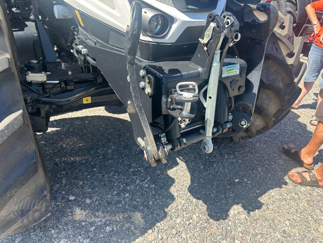 Traktor a típus Lamborghini Lamorhini Spark 140 Fronthydraulik, Druckluft & Kriechgang, Gebrauchtmaschine ekkor: Schutterzell (Kép 18)