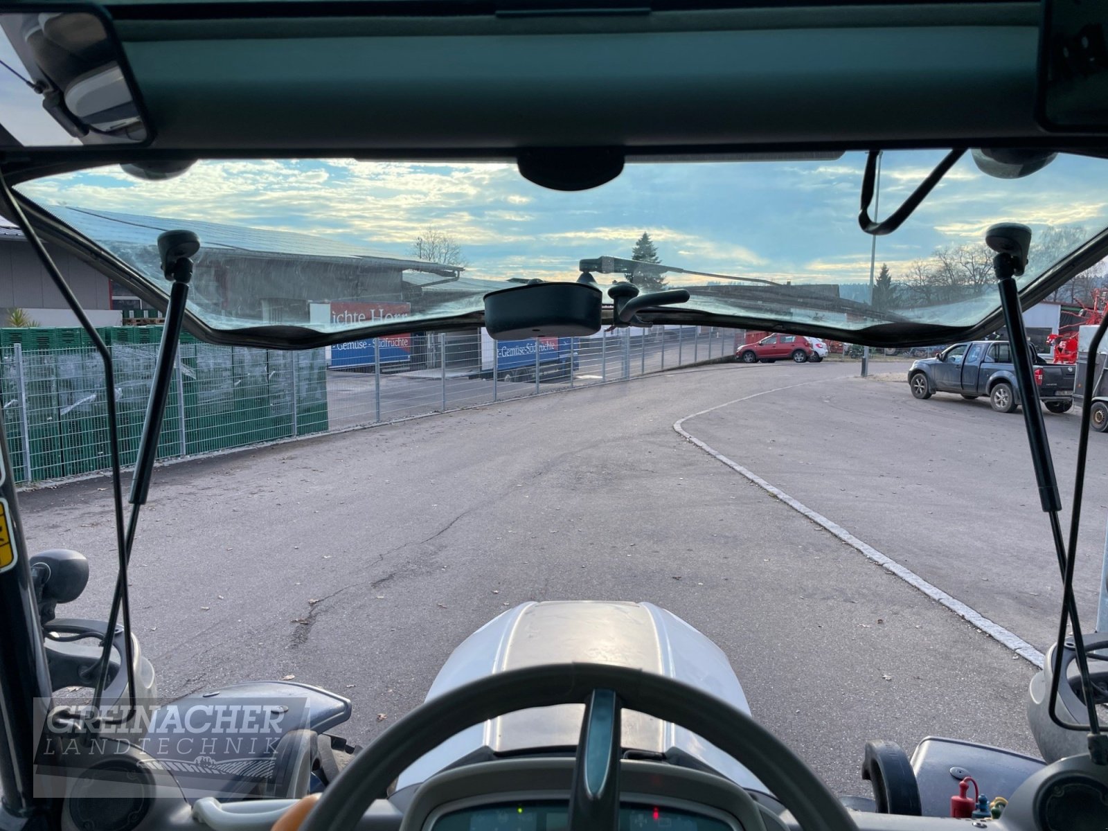 Traktor van het type Lamborghini Nitro 100, Gebrauchtmaschine in Pfullendorf (Foto 17)