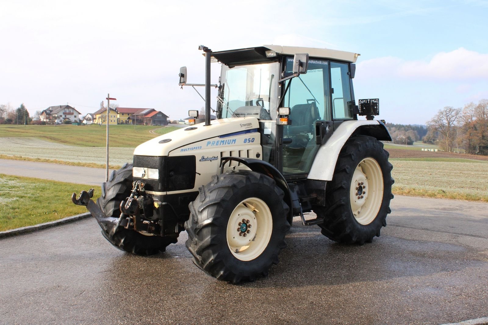 Traktor typu Lamborghini Premium 850 DT, Gebrauchtmaschine v Neukirchen am Walde  (Obrázek 2)
