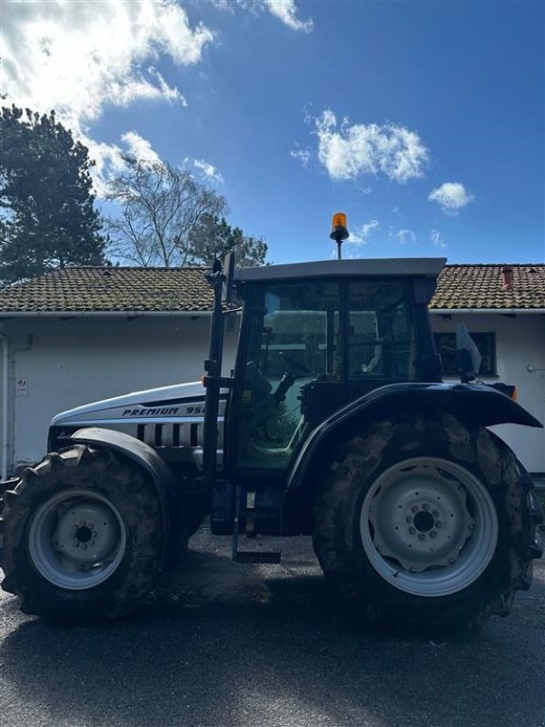 Traktor a típus Lamborghini Premium 950 Elec. Traktoren er momsfri, Gebrauchtmaschine ekkor: Glamsbjerg (Kép 7)