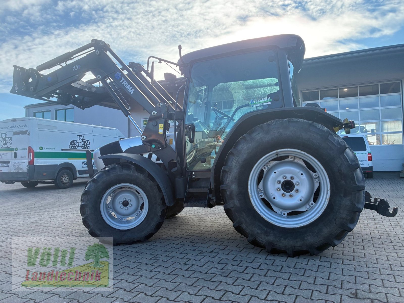 Traktor типа Lamborghini R 2.70 Target, Gebrauchtmaschine в Hutthurm bei Passau (Фотография 3)