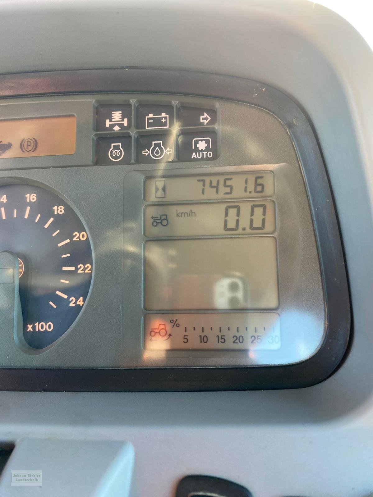 Traktor a típus Lamborghini R 6.115 DCR, Gebrauchtmaschine ekkor: Unterneukirchen (Kép 2)