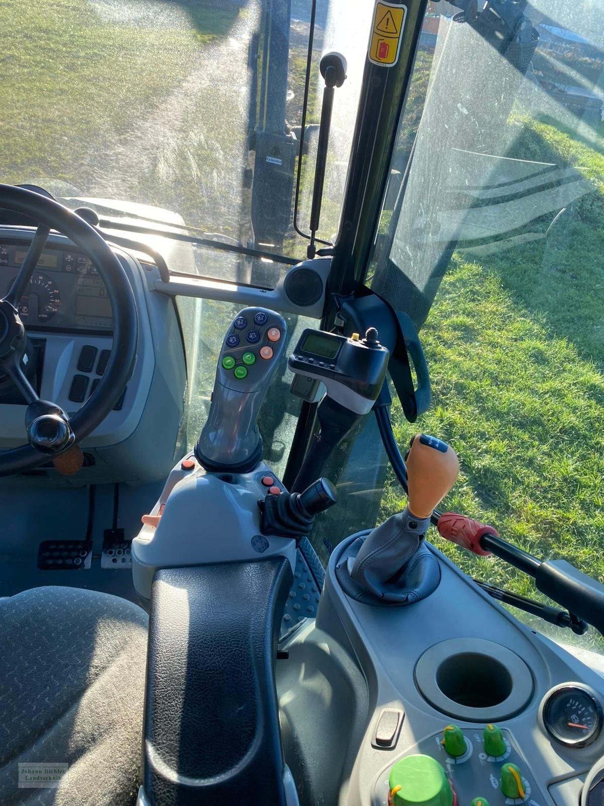 Traktor a típus Lamborghini R 6.115 DCR, Gebrauchtmaschine ekkor: Unterneukirchen (Kép 5)