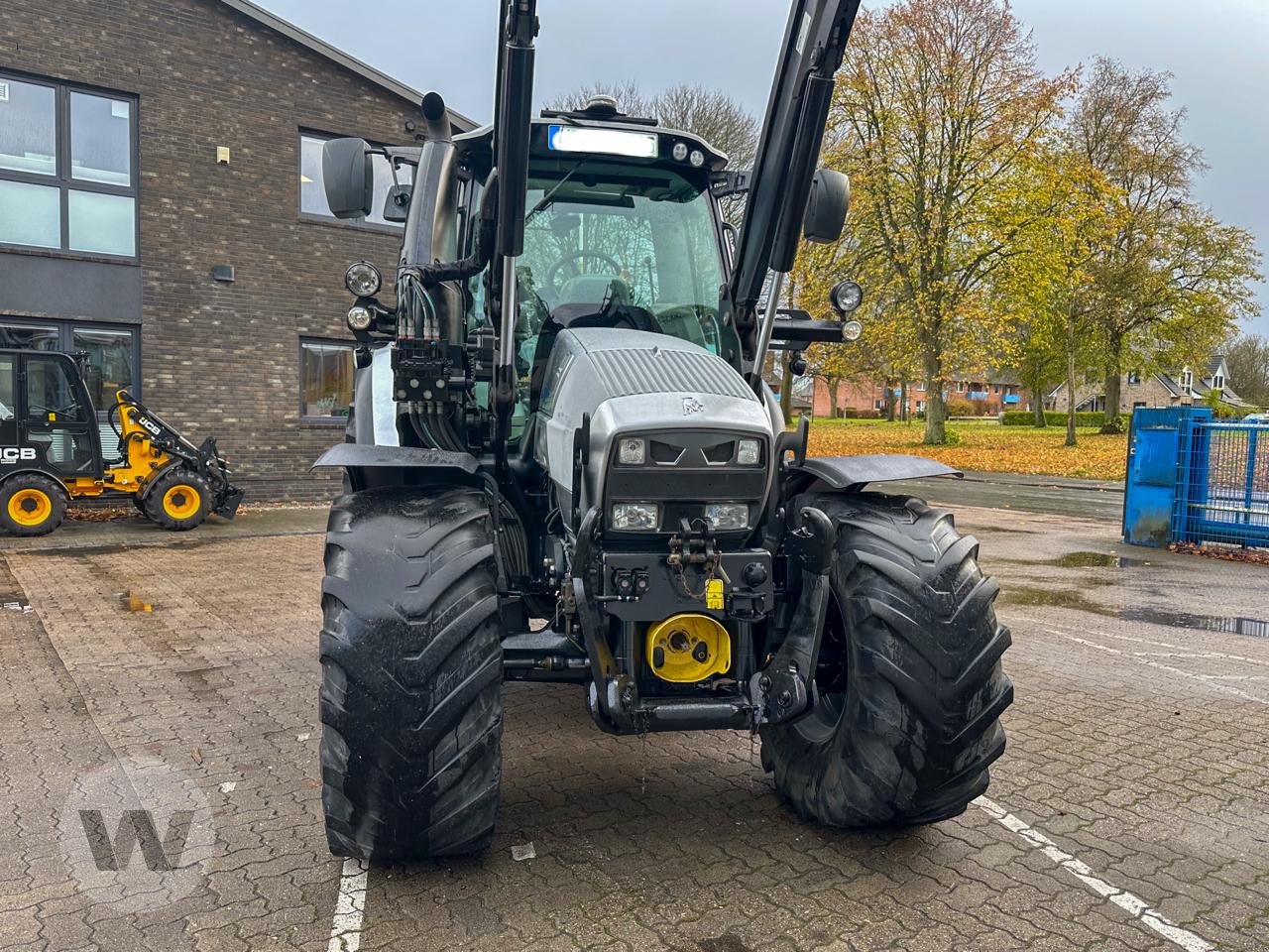 Traktor des Typs Lamborghini R 6.140.4, Gebrauchtmaschine in Husum (Bild 9)