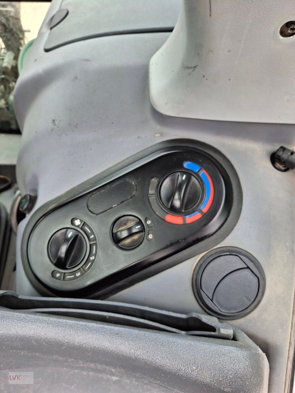 Traktor of the type Lamborghini R 6.150, Gebrauchtmaschine in Weißenburg (Picture 21)