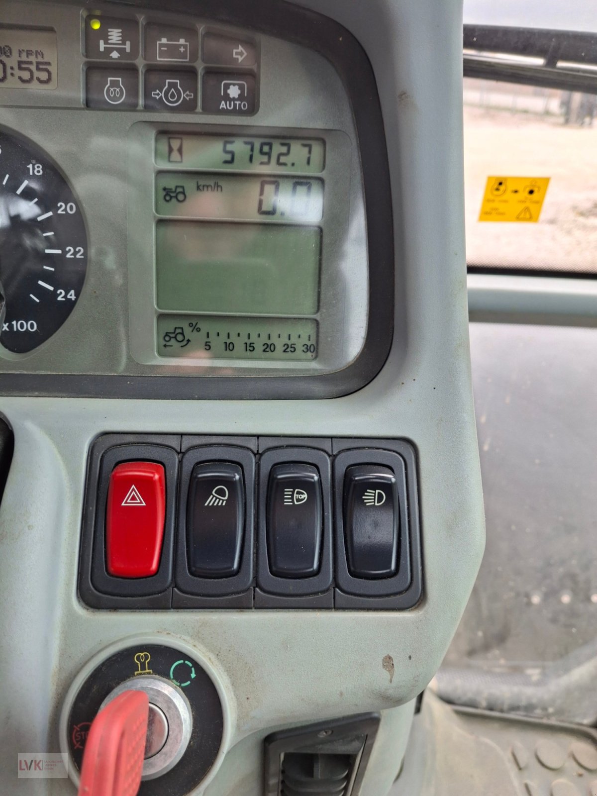 Traktor of the type Lamborghini R 6.150, Gebrauchtmaschine in Weißenburg (Picture 23)