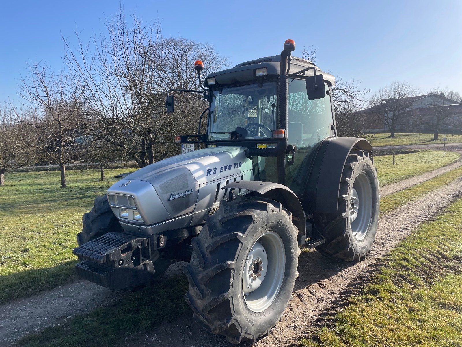 Traktor типа Lamborghini R3 EVO 110, Gebrauchtmaschine в Kirchheim unter Teck (Фотография 1)