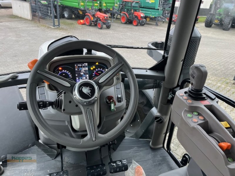 Traktor des Typs Lamborghini Spark 125 R, Neumaschine in Niederstetten (Bild 10)