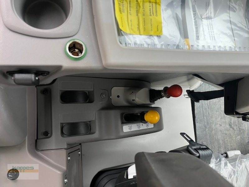 Traktor des Typs Lamborghini Spark 125 R, Neumaschine in Niederstetten (Bild 14)