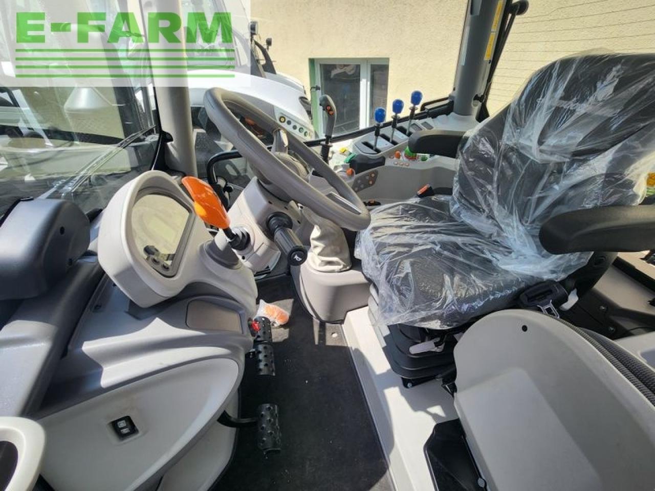 Traktor del tipo Lamborghini spark 125, Gebrauchtmaschine en ZWÖNITZ OT HORMERSDORF (Imagen 5)