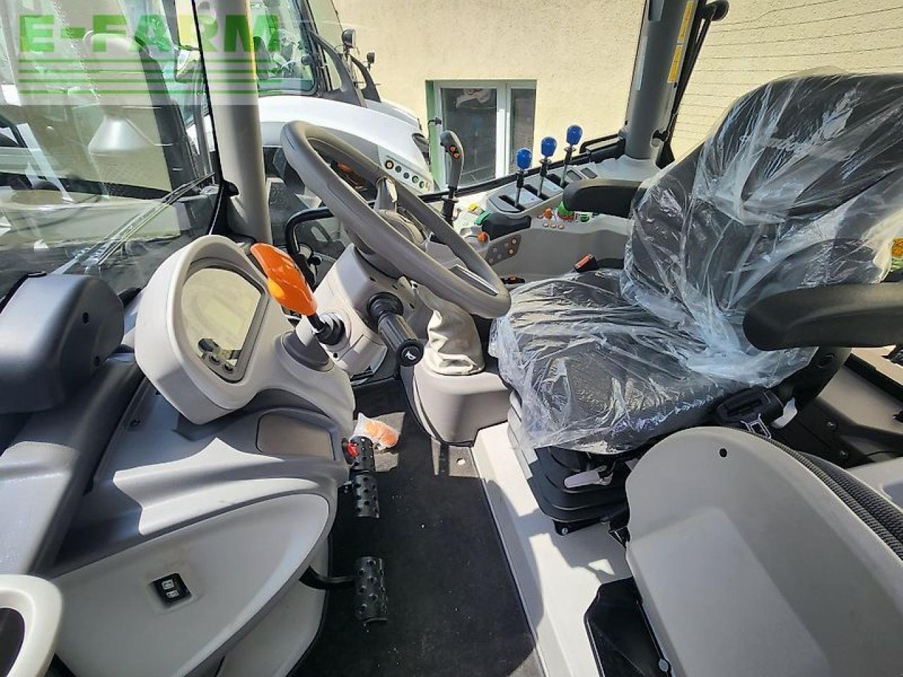 Traktor des Typs Lamborghini spark 125, Gebrauchtmaschine in ZWÖNITZ OT HORMERSDORF (Bild 5)