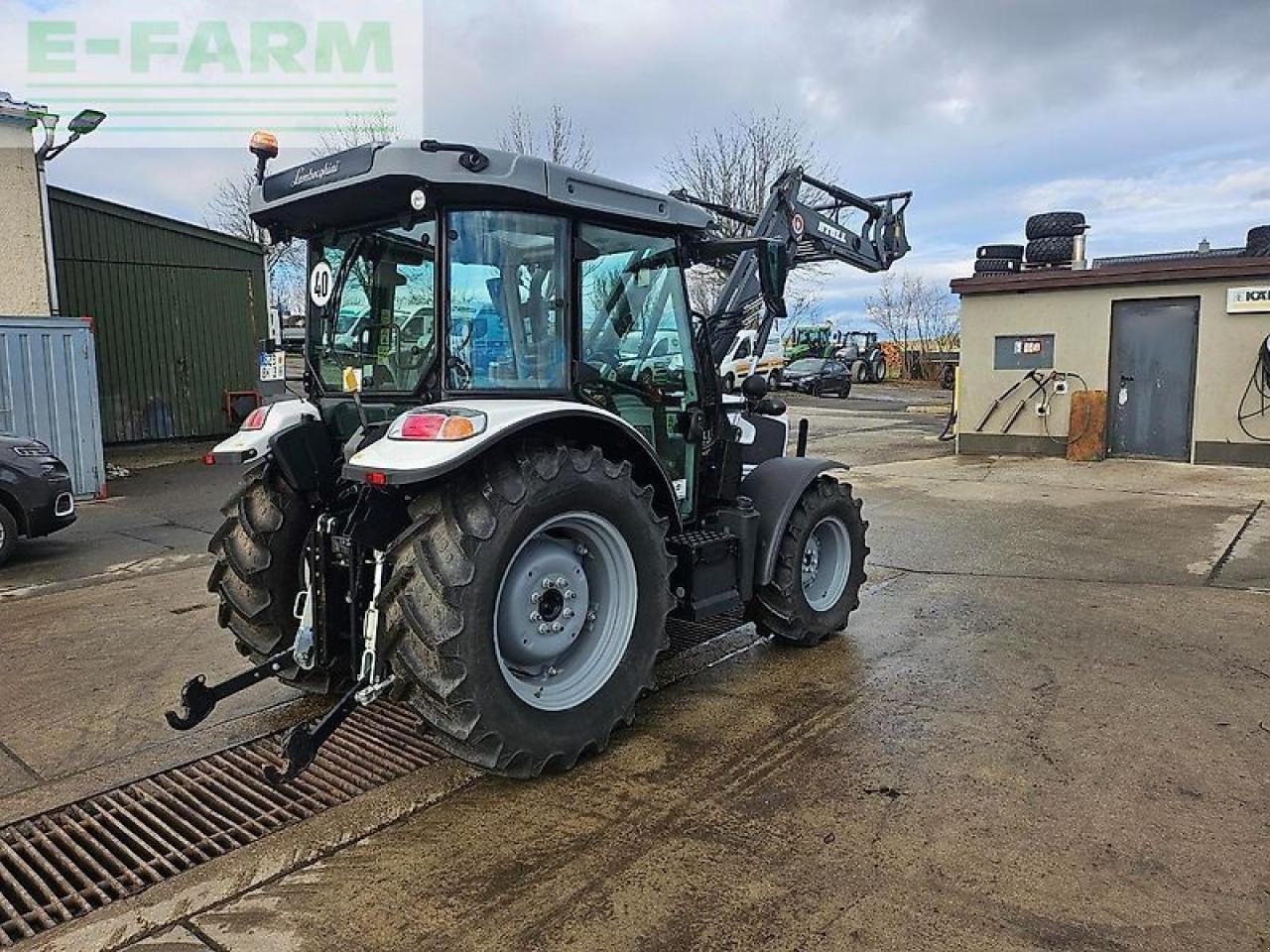 Traktor του τύπου Lamborghini spire 100 trend, Gebrauchtmaschine σε ZWÖNITZ OT HORMERSDORF (Φωτογραφία 3)