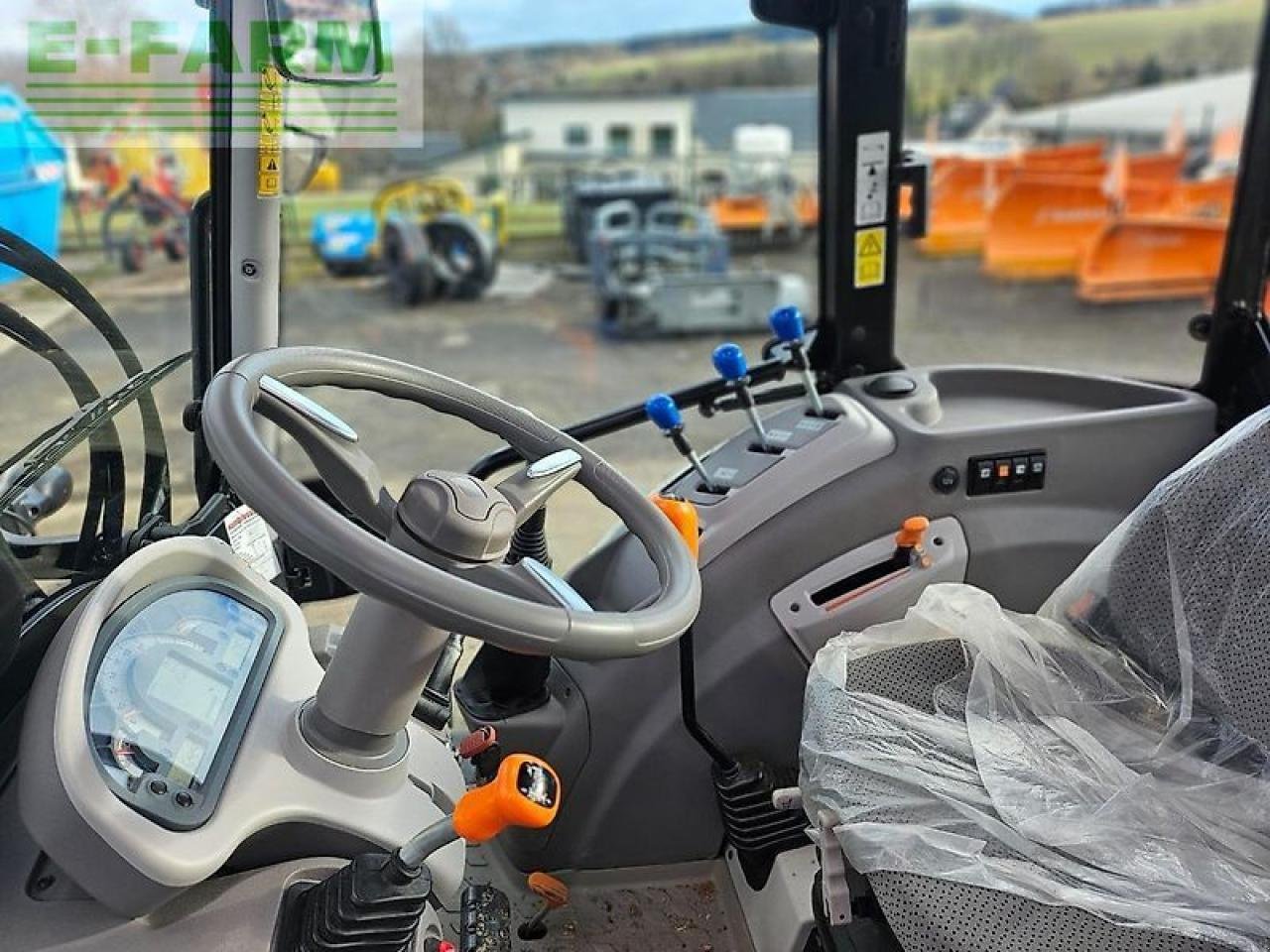 Traktor του τύπου Lamborghini spire 100 trend, Gebrauchtmaschine σε ZWÖNITZ OT HORMERSDORF (Φωτογραφία 5)