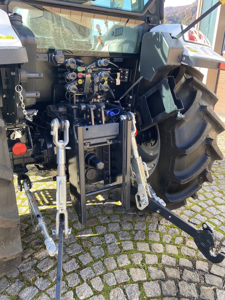 Traktor des Typs Lamborghini Spire Trend 80, Neumaschine in Ebensee (Bild 10)