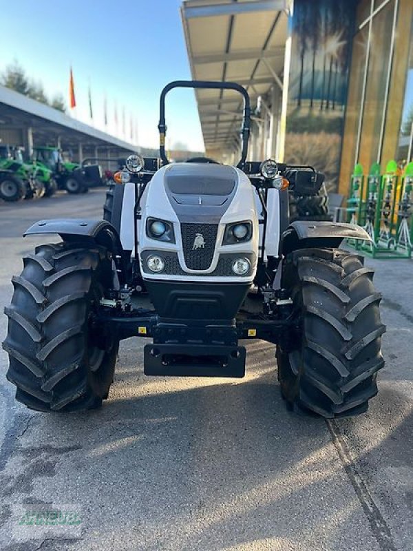 Traktor van het type Lamborghini Strike 105 TB GS, Neumaschine in Schlettau (Foto 2)