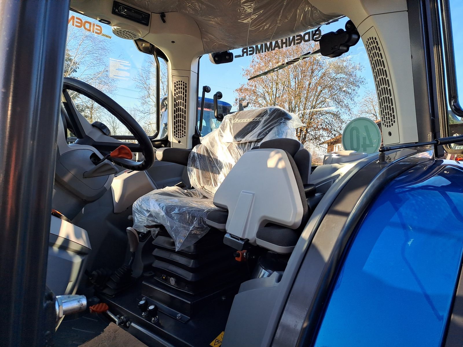 Traktor typu Landini 4-080, Vorführmaschine v Burgkirchen (Obrázek 22)