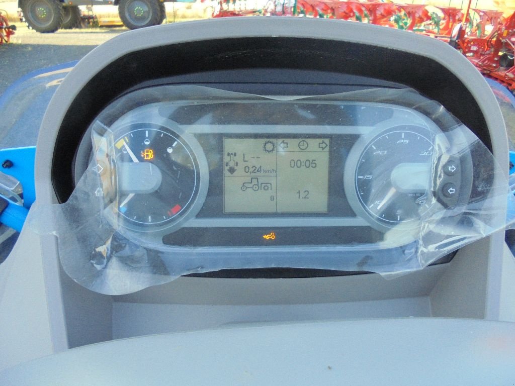 Traktor des Typs Landini 4-080DT, Gebrauchtmaschine in AUTHON (Bild 10)