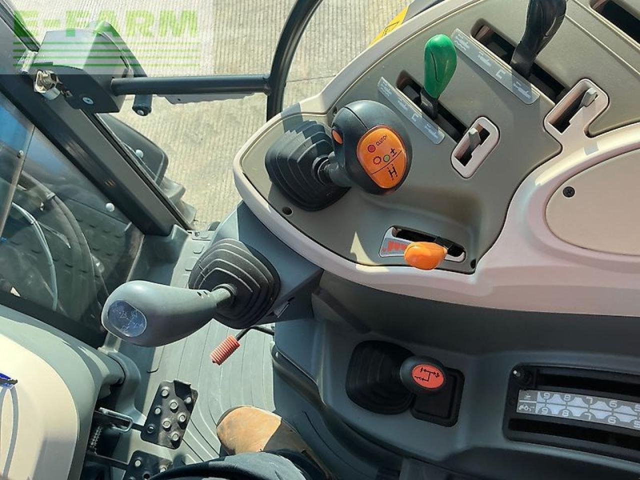 Traktor of the type Landini 4-090 loader tractor (st25977), Gebrauchtmaschine in SHAFTESBURY (Picture 19)