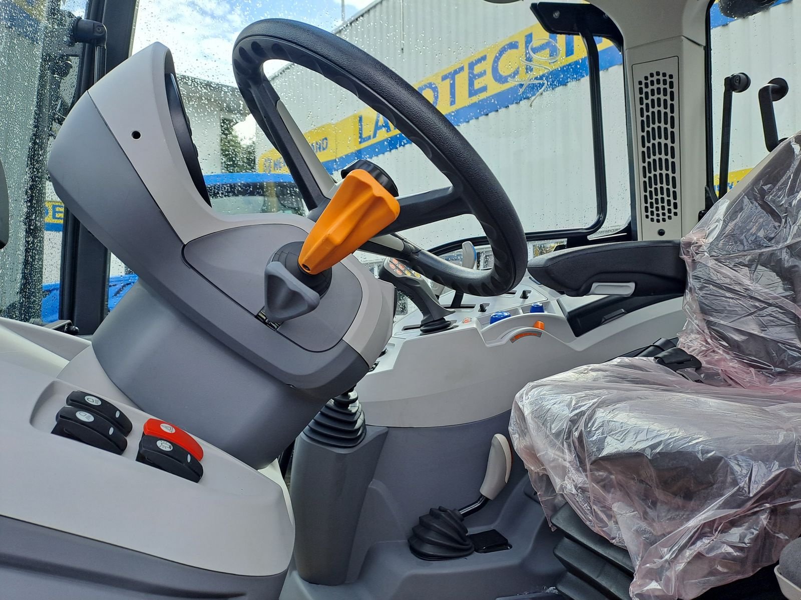 Traktor des Typs Landini 5-085 Roboshift, Vorführmaschine in Burgkirchen (Bild 15)