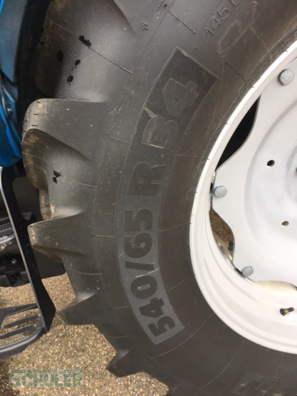 Traktor des Typs Landini 5-085, Neumaschine in St. Märgen (Bild 5)