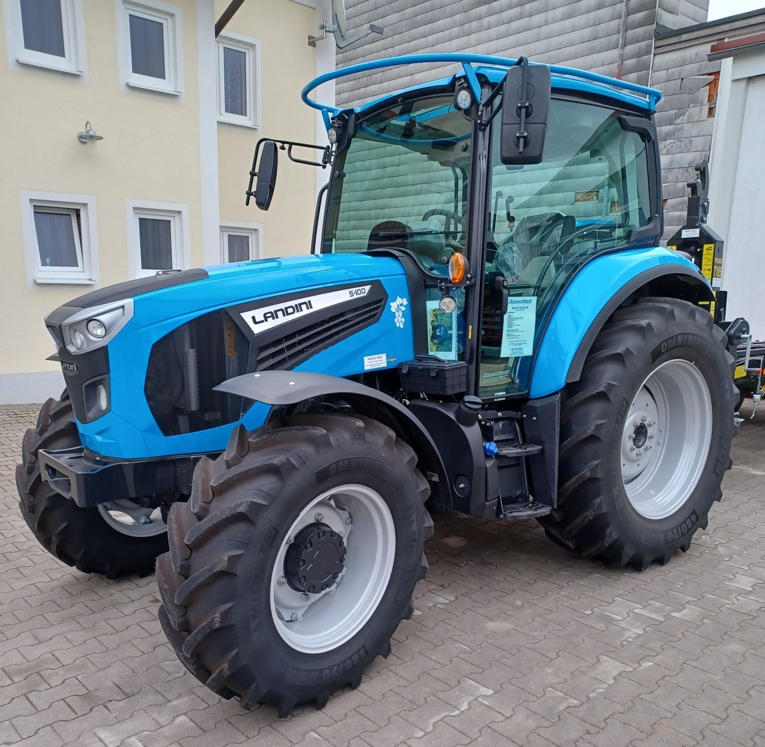 Traktor van het type Landini 5-100 H, Neumaschine in Au/Hallertau (Foto 1)