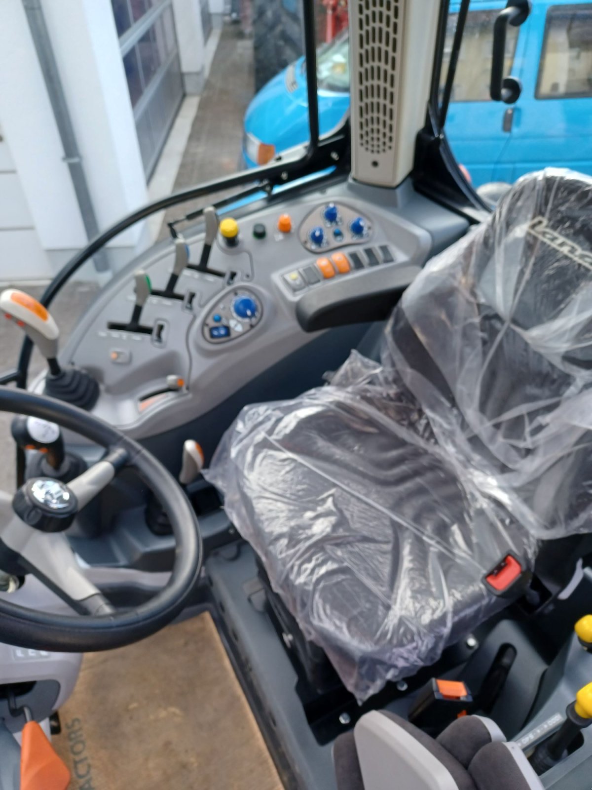 Traktor van het type Landini 5-100 H, Neumaschine in Au/Hallertau (Foto 5)