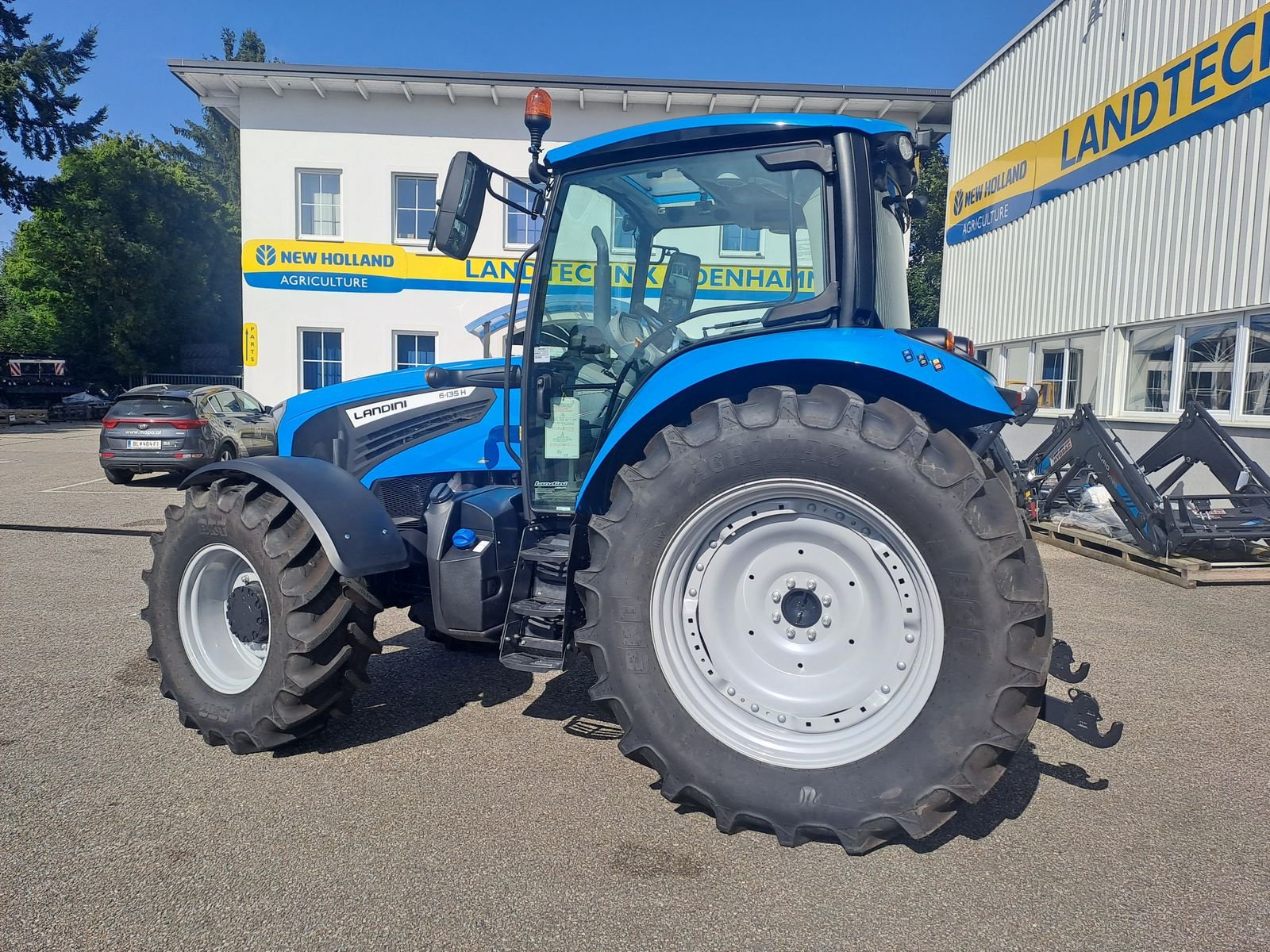 Traktor des Typs Landini 6-135H, Neumaschine in Burgkirchen (Bild 14)