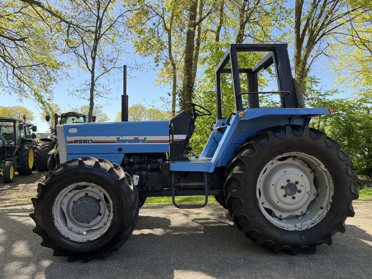 Traktor типа Landini 8550, Gebrauchtmaschine в Rossum (Фотография 3)