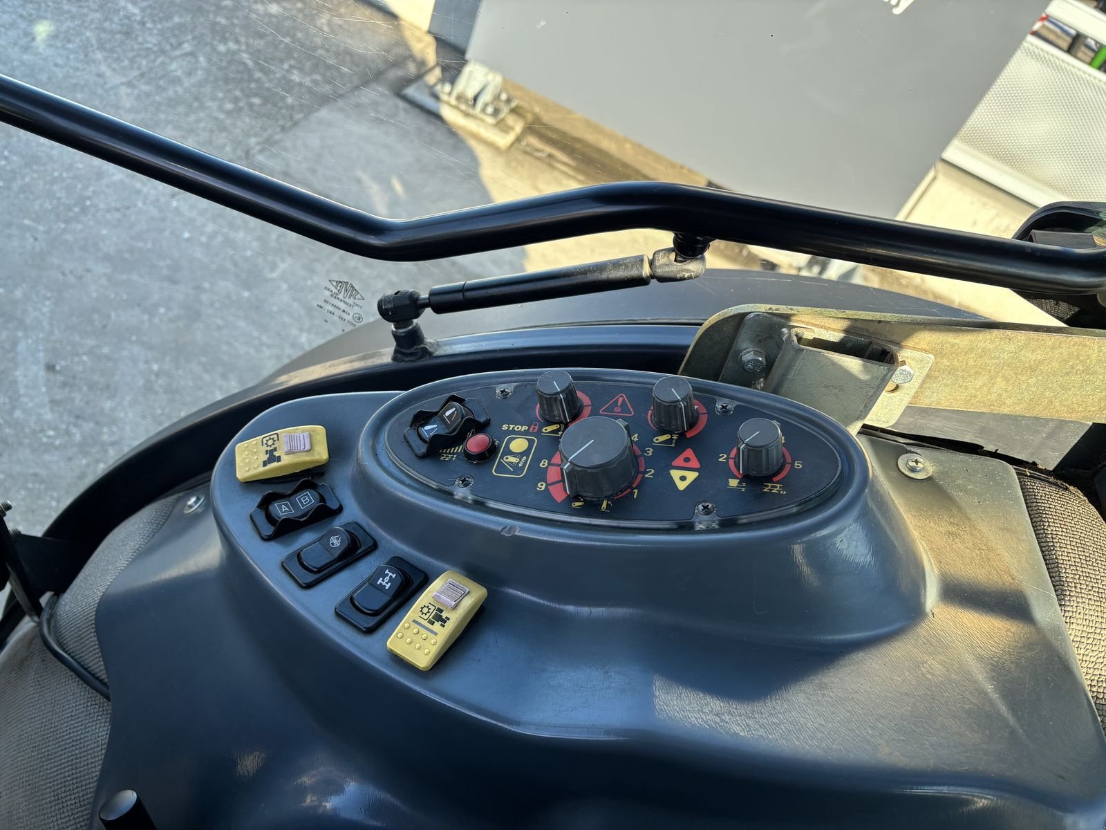 Traktor des Typs Landini DT 105 F, Gebrauchtmaschine in Starrein (Bild 15)