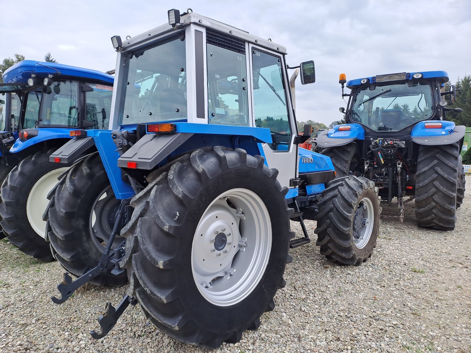 Traktor du type Landini DT 7880, Gebrauchtmaschine en Burgkirchen (Photo 4)