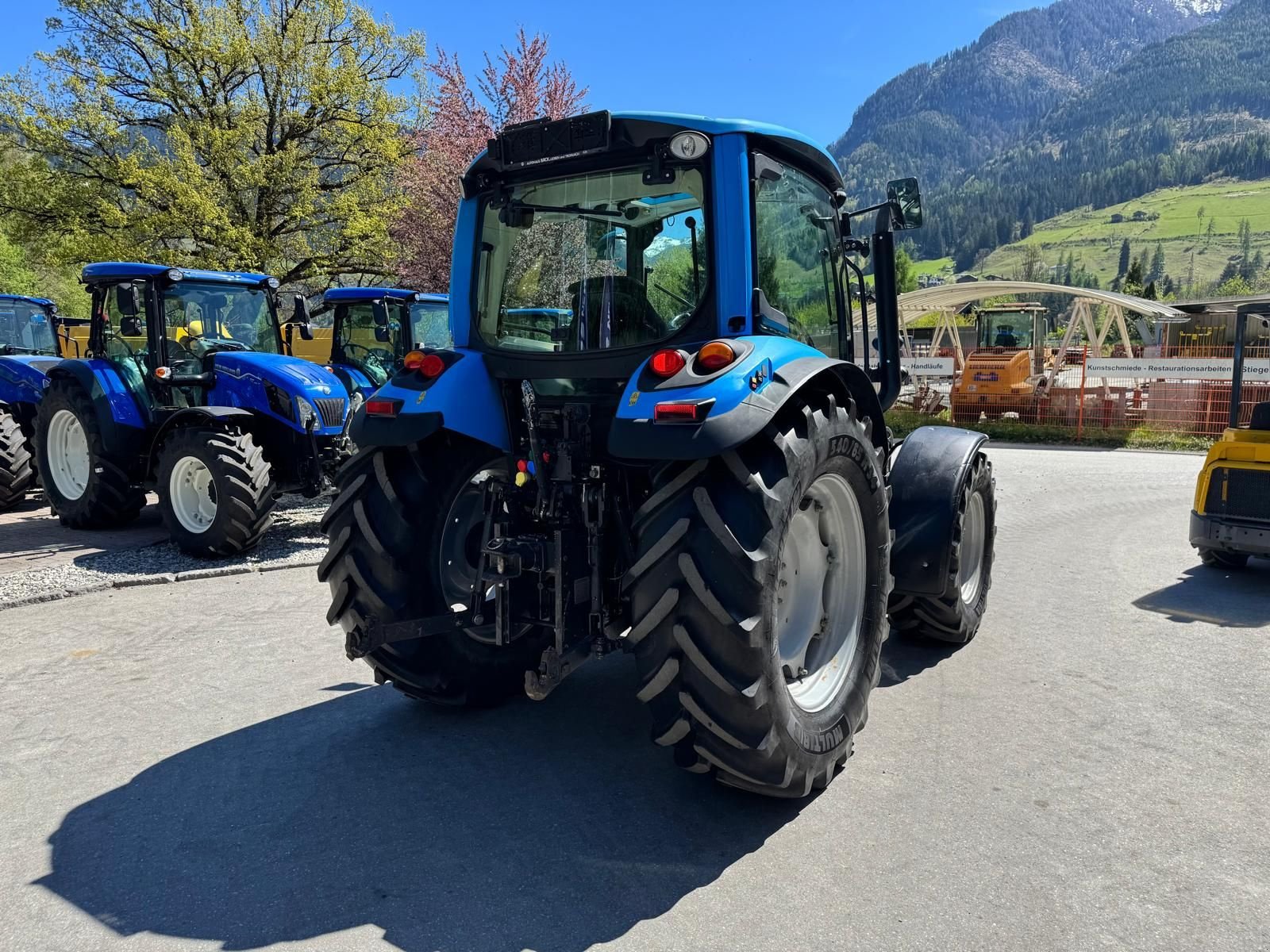 Traktor типа Landini Landini 4-100, Gebrauchtmaschine в Burgkirchen (Фотография 5)