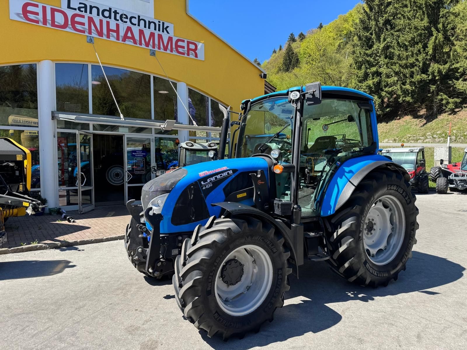Traktor типа Landini Landini 4-100, Gebrauchtmaschine в Burgkirchen (Фотография 1)