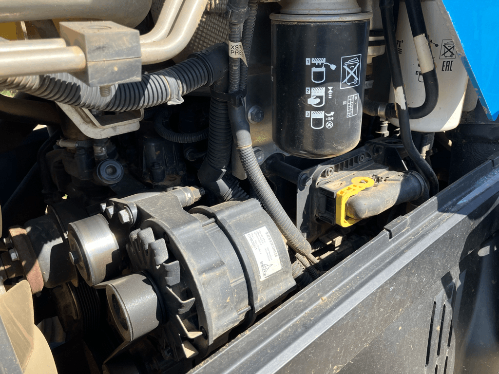 Traktor типа Landini LANDINI REX 90 F, Gebrauchtmaschine в SAINT ANDIOL (Фотография 9)