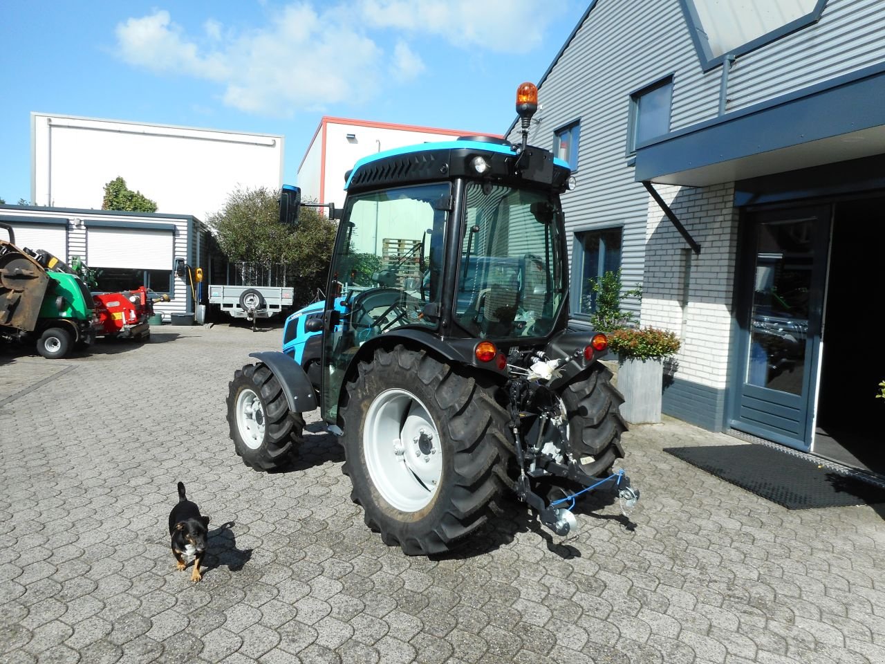 Traktor des Typs Landini mistral 2-055, Neumaschine in Hedel (Bild 2)