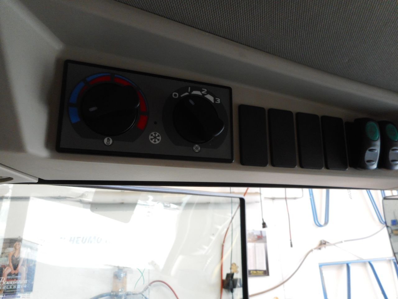 Traktor of the type Landini mistral 2-055, Neumaschine in Hedel (Picture 10)