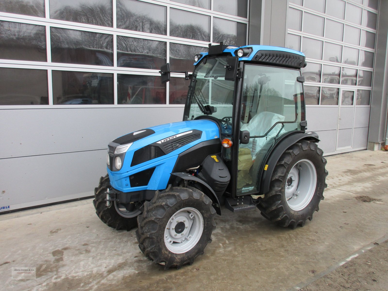 Traktor des Typs Landini Mistral 55, Neumaschine in Tapfheim (Bild 2)