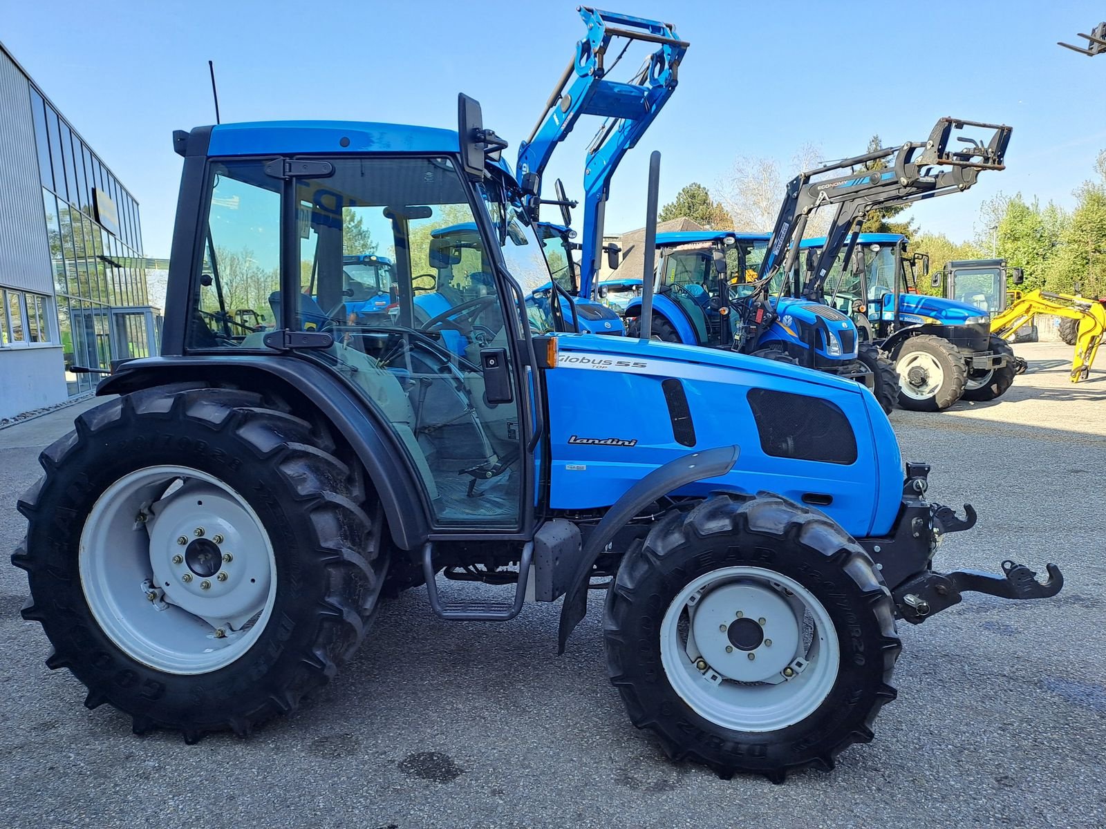 Traktor du type Landini R 55 Top STD Cab, Gebrauchtmaschine en Burgkirchen (Photo 4)