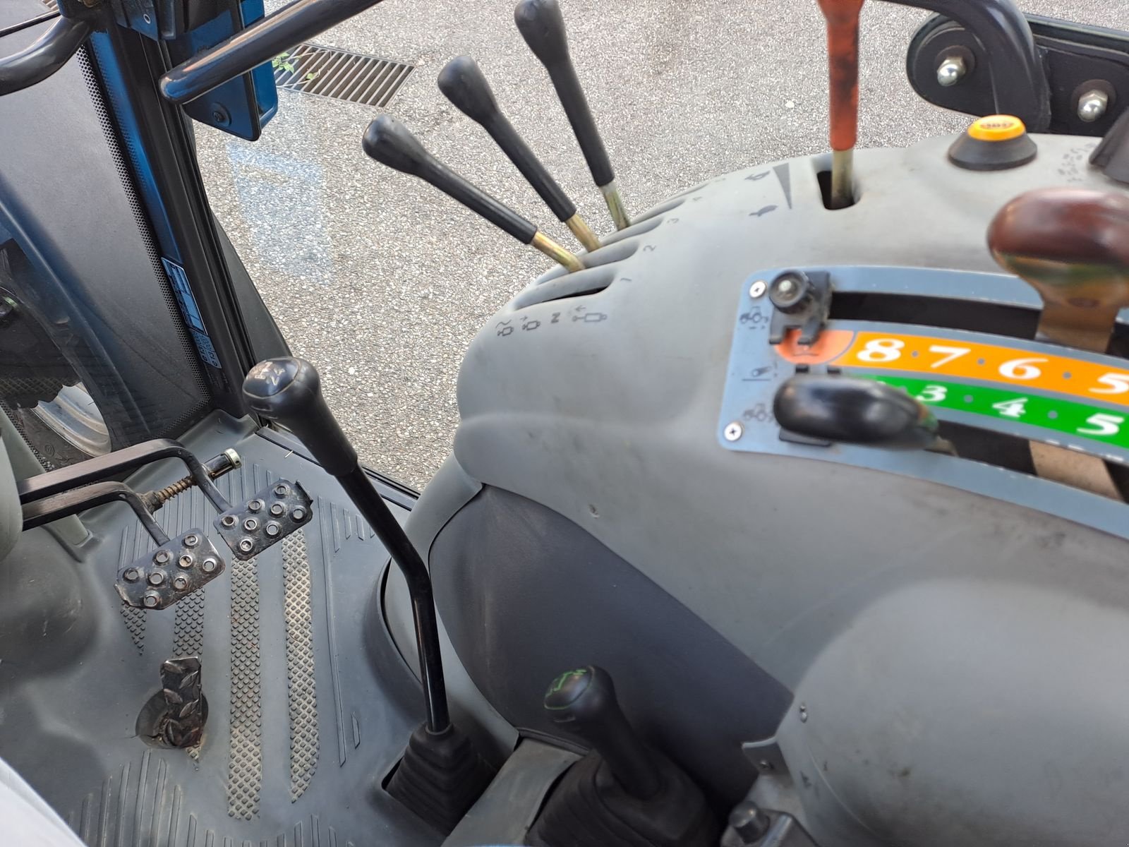 Traktor du type Landini R 55 Top STD Cab, Gebrauchtmaschine en Burgkirchen (Photo 16)