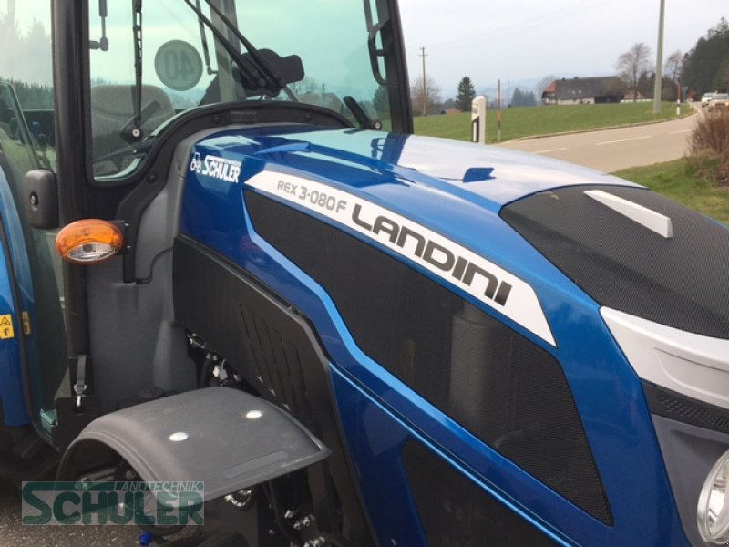 Traktor des Typs Landini Rex3-080, Neumaschine in St. Märgen (Bild 3)