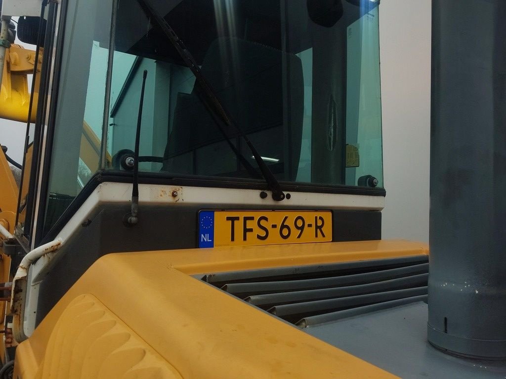 Traktor a típus Liebherr L507, Gebrauchtmaschine ekkor: Swifterbant (Kép 7)