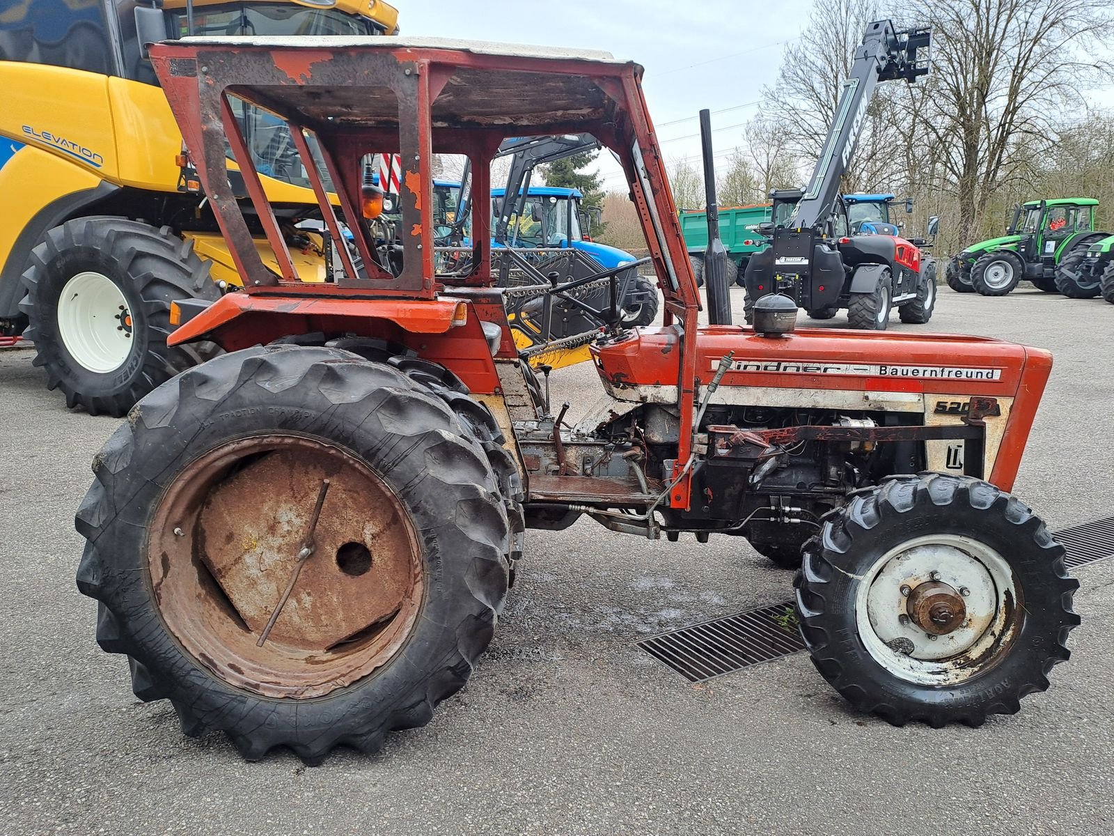 Traktor del tipo Lindner 520 SA, Gebrauchtmaschine In Burgkirchen (Immagine 5)