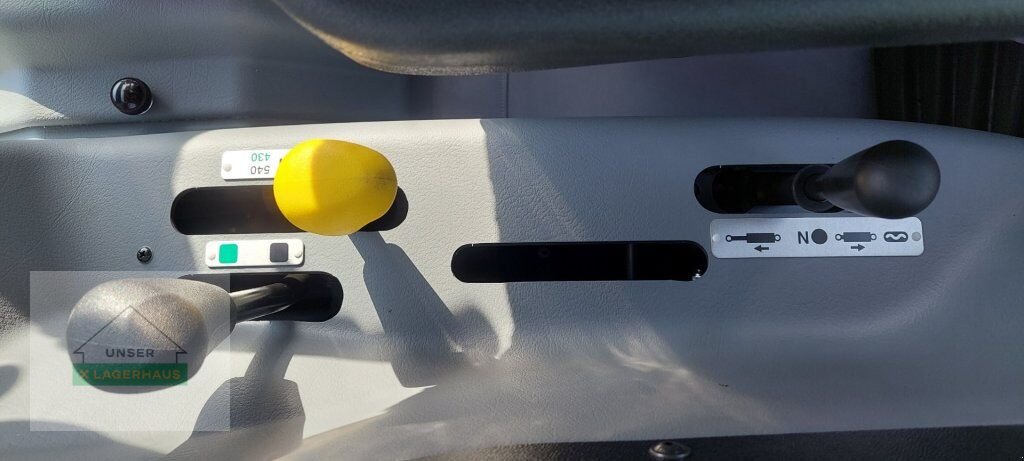 Traktor типа Lindner ALLRADTRAKTOR LINTRAC 95LS, Neumaschine в Aschbach (Фотография 17)