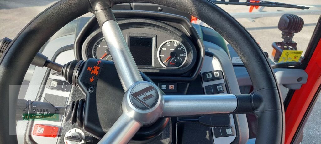 Traktor типа Lindner ALLRADTRAKTOR LINTRAC 95LS, Neumaschine в Aschbach (Фотография 18)