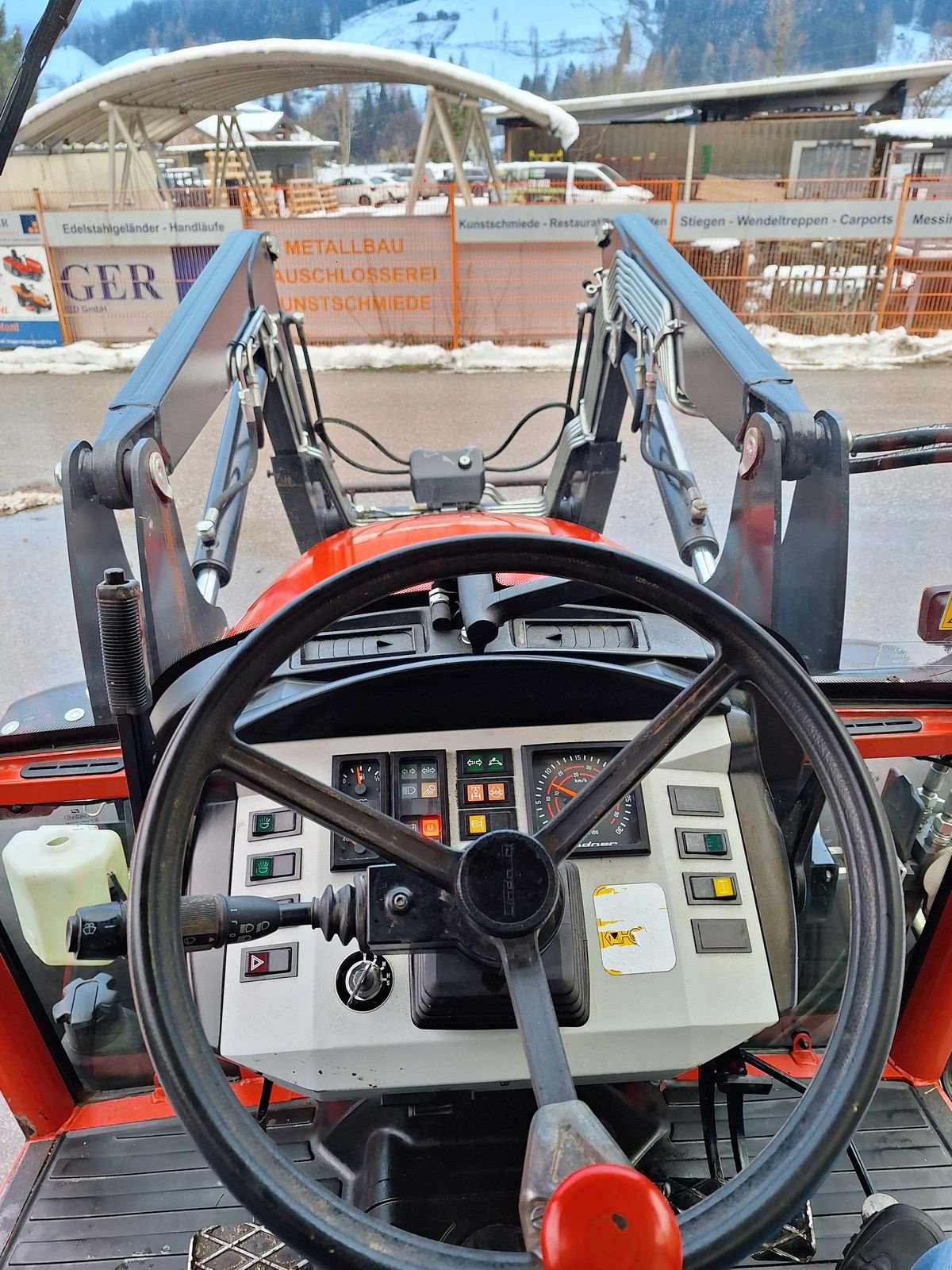 Traktor typu Lindner Geotrac 73 Alpin, Gebrauchtmaschine v Burgkirchen (Obrázek 8)