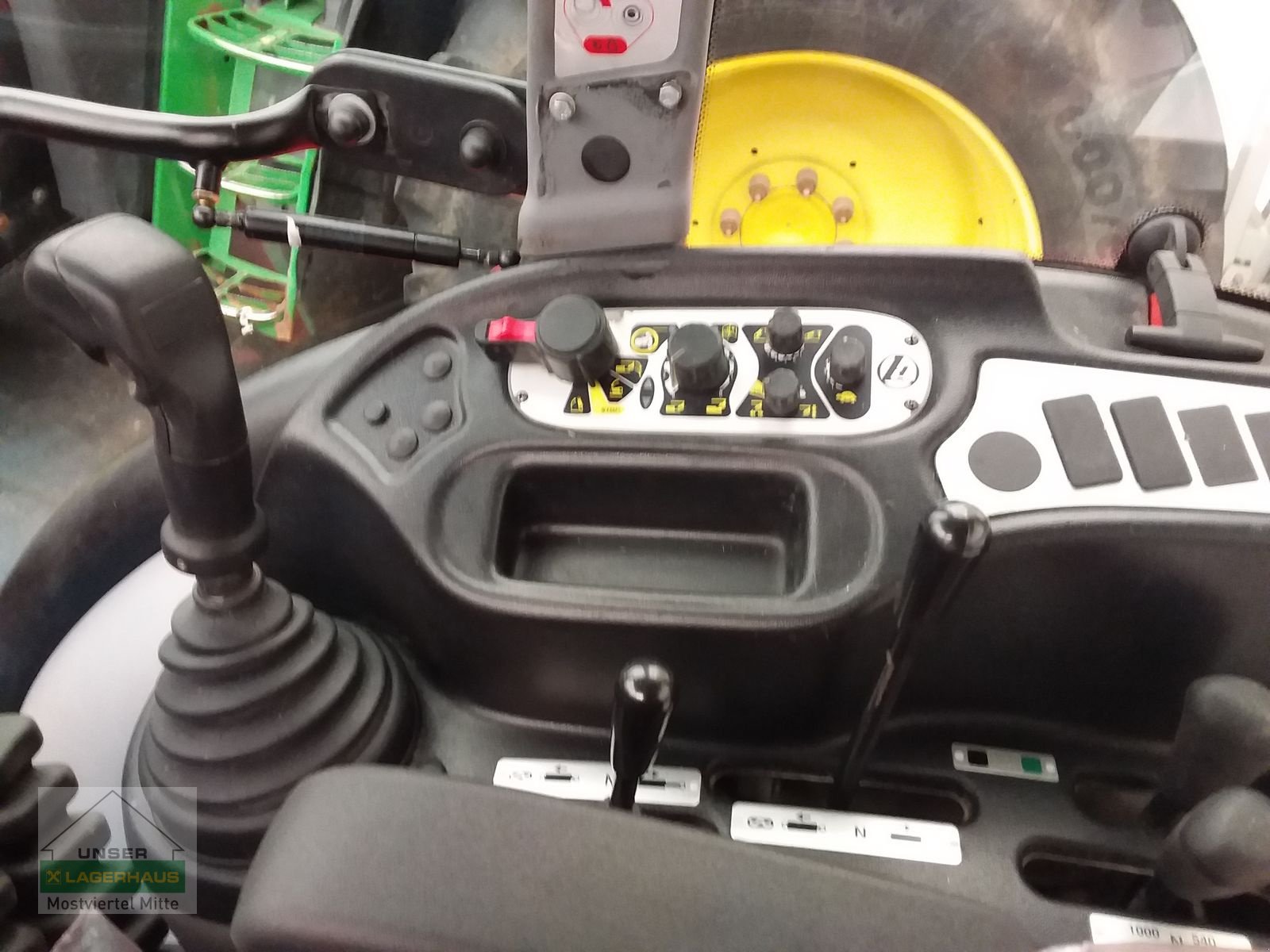 Traktor van het type Lindner Geotrac 74 (T2), Gebrauchtmaschine in Bergland (Foto 7)