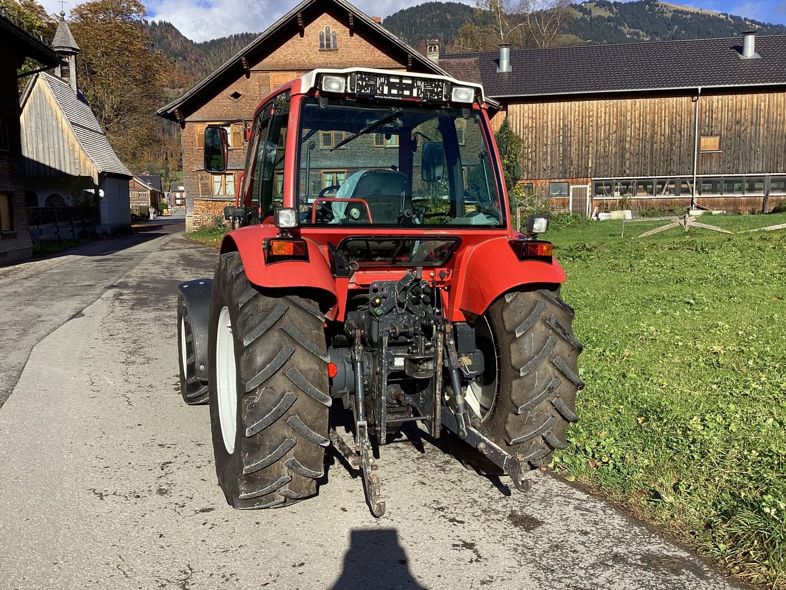 Traktor van het type Lindner Geotrac 83 A, Gebrauchtmaschine in Bezau (Foto 5)