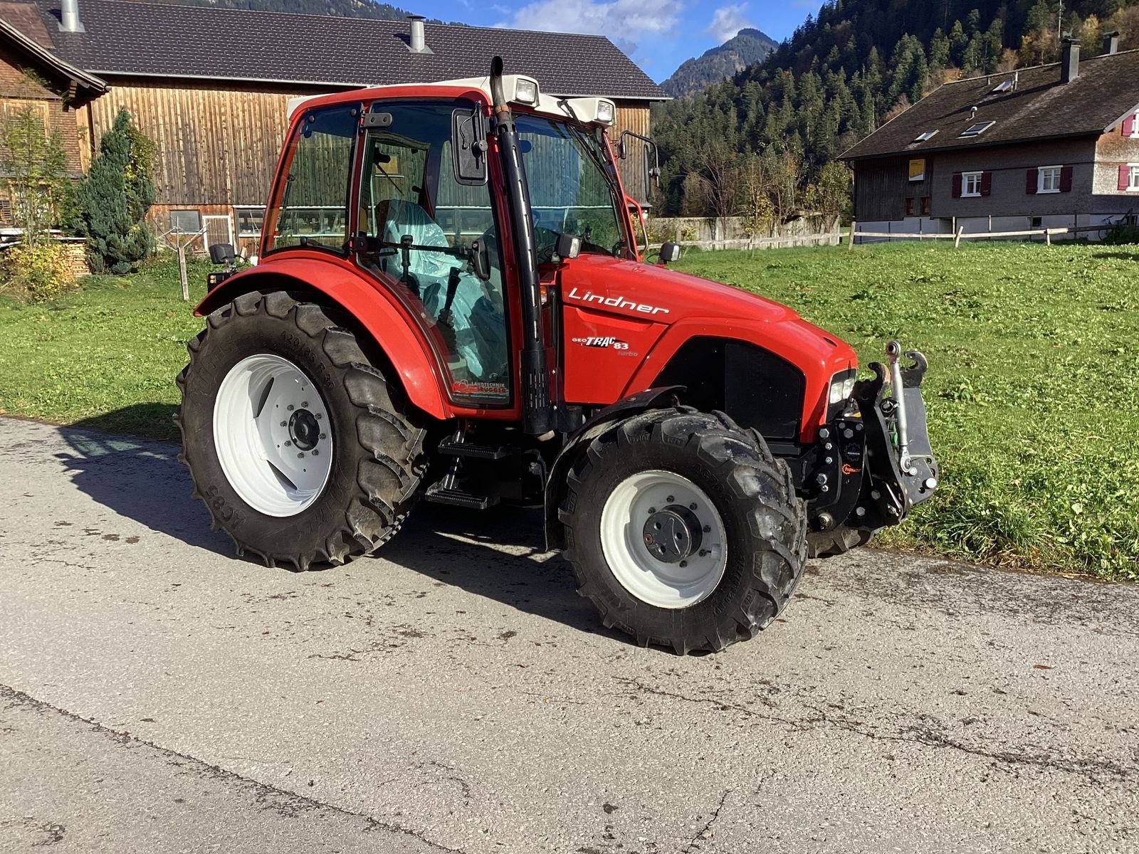 Traktor van het type Lindner Geotrac 83 A, Gebrauchtmaschine in Bezau (Foto 12)