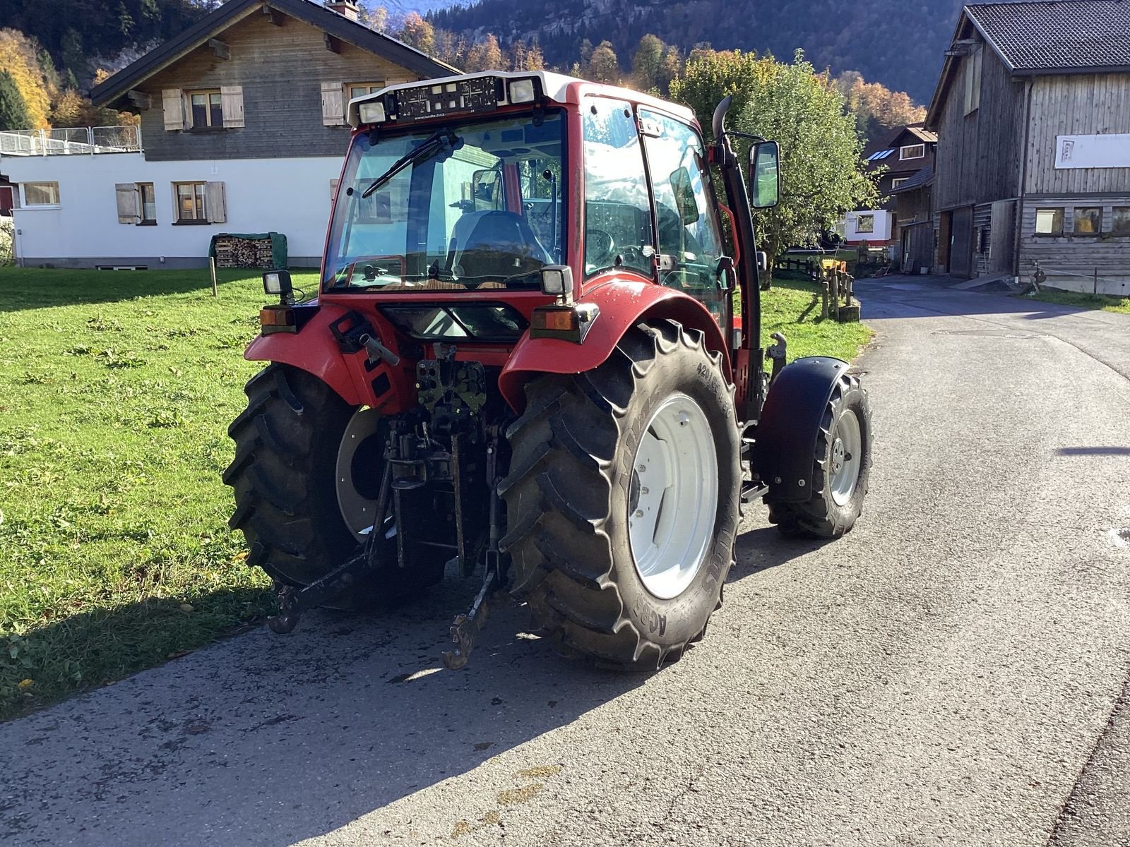 Traktor van het type Lindner Geotrac 83 A, Gebrauchtmaschine in Bezau (Foto 9)
