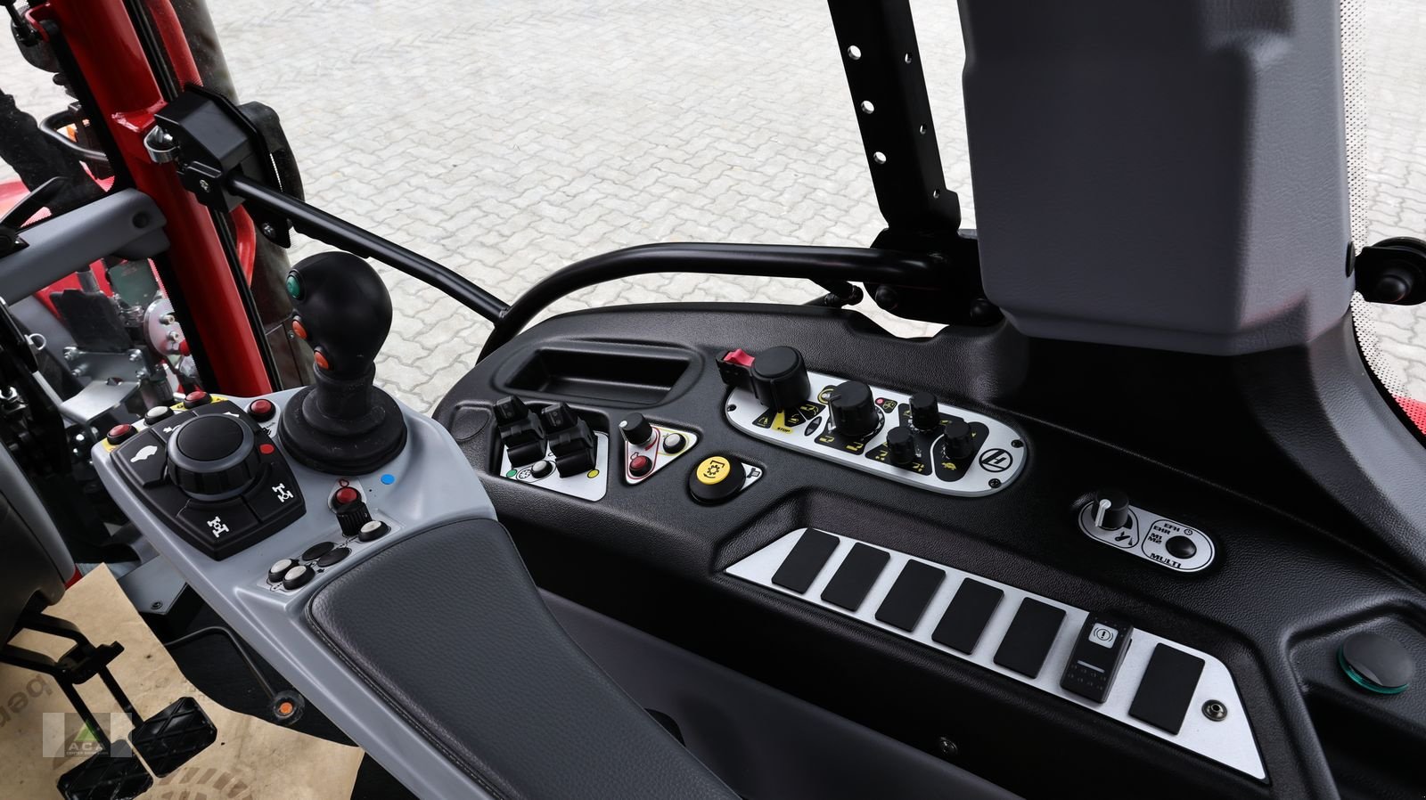 Traktor a típus Lindner Lintrac 100 (Stufe V), Gebrauchtmaschine ekkor: Markt Hartmannsdorf (Kép 19)