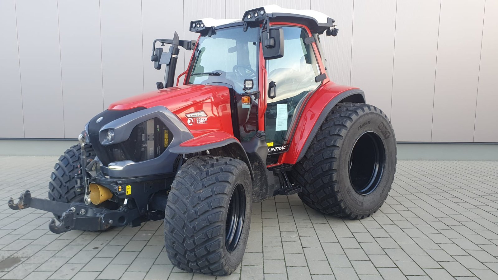 Traktor типа Lindner Lintrac 100, Gebrauchtmaschine в Roßhaupten (Фотография 1)